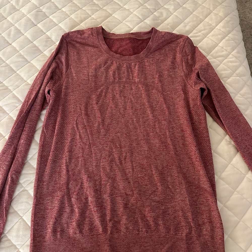 Long Sleeve Relaxed Swiftly Tech - Berry/Pink